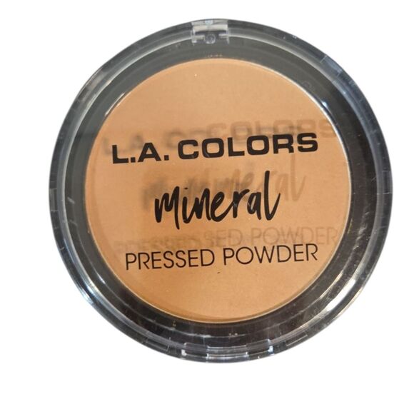 L.A. Colors Mineral Pressed Powder Set Of 2 - Toffee - Picture 2 of 4